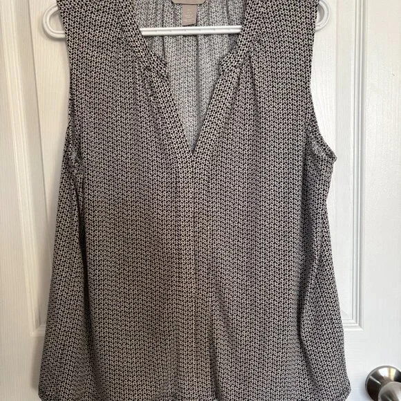 H&M Top - Picture 2 of 4